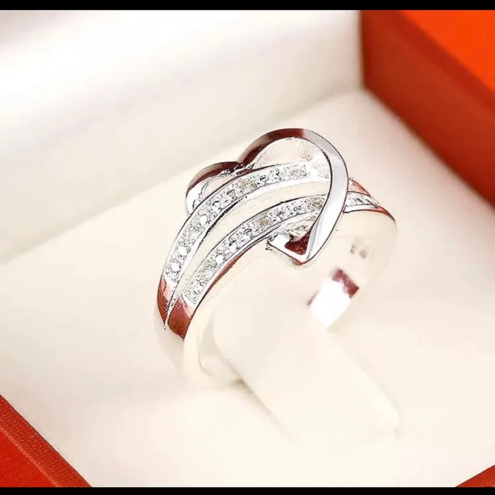 Beautiful Heart Sterling Silver 925 Ring